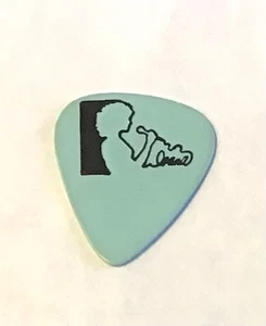Blue Reba McEntire Guitar Pick Vintage Tour Artist Concert Dean Markley Plectrum - Picture 1 of 4