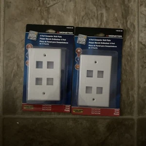 Monster 140238-00 2 -White 4 gang Plastic Keystone Wall Plate  140268-00 Inserts - Afbeelding 1 van 1