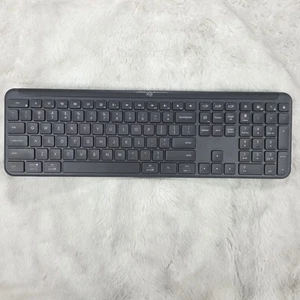 Logitech Signature Slim K950 Wireless Bluetooth Keyboard - Graphite *No Dongle* - Picture 1 of 7