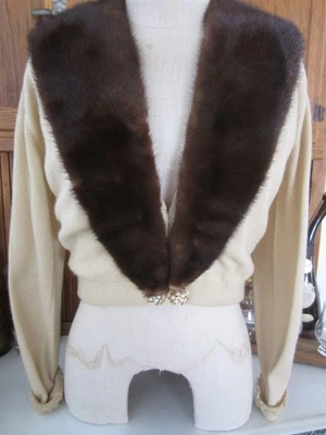 Suéter Vintage 100% Cachemira Beige Desmontable Cuello de Piel Forro de Encaje Talla Pequeña  Foto 1 de 4