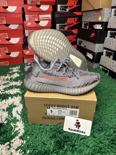 Adidas Yeezy Boost 350 V2 Low Beluga 2.0 usate AH2203 taglia 5M