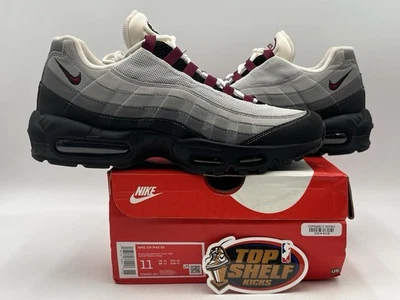 Nike Air Max 95 Dark Beetroot 2022 Size 11 Authentic Used Trainer Rare Men Mid  - Image 1 of 4