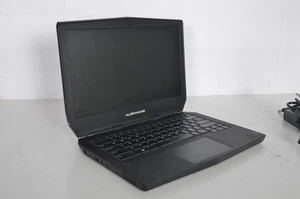 Dell Alienware 13 r1 I5-5200U 256 GB / 8 GB GTX 960M como está no arranca bloqueo de administración - Imagen 1 de 20