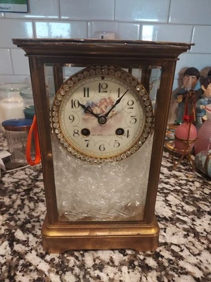 Manto francés siglo XIX clic estilo cuatro cristales esmalte cara incluye llave Foto 1 de 4