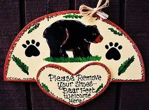 BEAR FEET Welcome Here REMOVE YOUR SHOES Take Off Sign Camping Wall Art Plaque - Picture 1 of 1