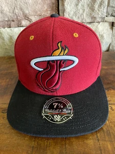 NBA Miami Heat Mitchell & Ness Two Tone High Crown Fitted Hat Size 7 3/8 - Picture 1 of 10