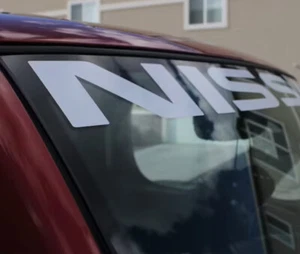 FOR NISSAN WINDSHIELDS - BANNER DIE CUT STICKER VINYL DECAL AND APPLICATION TOOL - Picture 1 of 6