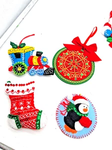 Bucilla Handmade Christmas Ornament Sequin Stitched Stocking-Train-Penguin-patch - Picture 1 of 6