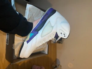 Size 10.5 - Jordan 5 Retro LS Grape 2006 - Picture 1 of 4