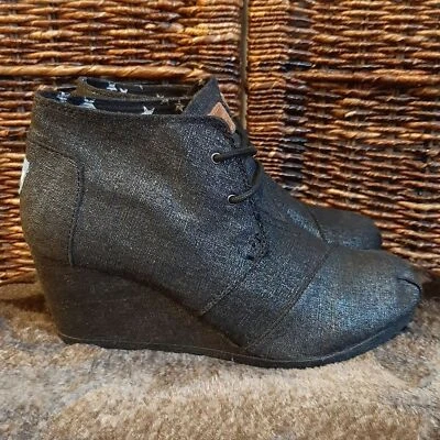 Botines TOMS para mujer 7,5 negros metálicos desierto con cordones cuña tobillo lona boho Foto 1 de 4