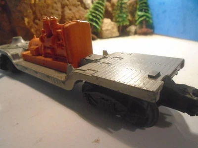 LIONEL O SCALE DEPRESSED CENTER GENERATOR CAR No 6520 ISSING SEARCHLIGHT  5-161- - Image 1 of 4