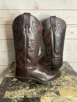 Vintage Tony Lama Women’s Brown & Burgandey  Western Cowboy Boots Size 8 1/2 - Image 1 of 4