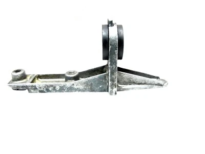 Gale 35DE10/Seabee 225-3625 552504 Rear Cover Mounting Bracket 302405 Grommets - Image 1 of 4