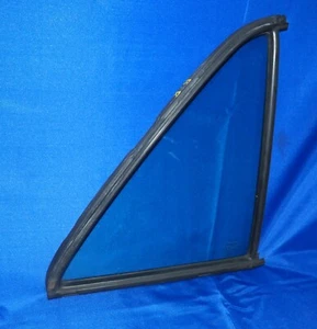 1977-1985 Mercedes W123 Rear Passenger Right Quarter Window Glass OEM W/Warranty - Picture 1 of 8