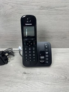 Panasonic KX-TGC220E Cordless Phone & Base With Answering Machine Landline Black - Zdjęcie 1 z 4