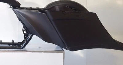 2014-18 Harley Davidson Stretched Side Cover Roadking Street, Road Glide Bagger  - Image 1 of 3