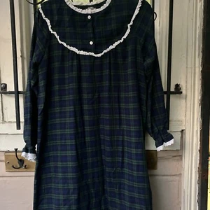 LL Bean Girls Long Flannel Nightgown Sleep M Blue Plaid Tartan Cottage XL 18 - Picture 1 of 5