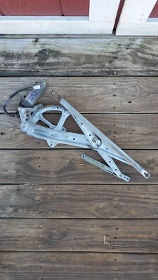 92-96 Honda Prelude OEM Used Passenger Right Power Window Regulator  - Image 1 of 4
