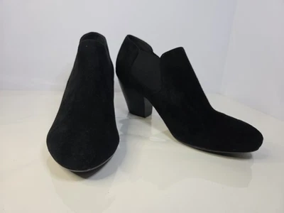 Botines Vaneli de gamuza negros talla 9 minimalistas cómodos oficina trabajo tacón bloque  Foto 1 de 4