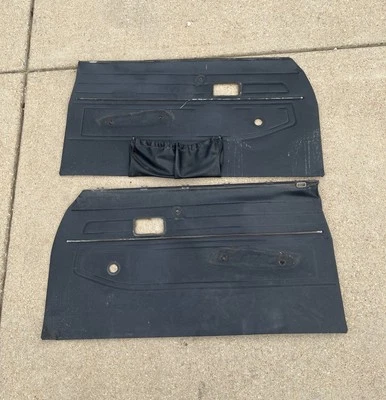 Toyota 1979-1983 Pickup paneles de puerta tarjetas de puerta OEM JUEGO DE 2 79-83 Foto 1 de 4