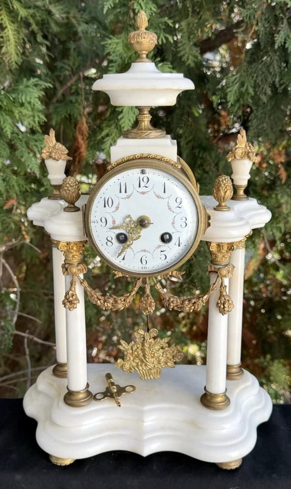 Antiguo reloj de manto francés rococó mármol y bronce dorado Mougin C 1880 dC VIDEO Foto 1 de 4