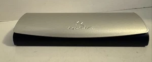 Estuche Kazuo Kawasaki solo abatible de metal plateado para gafas forrado de fieltro Italee - Imagen 1 de 13