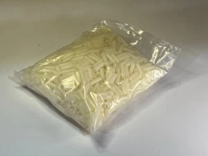 Bag of 1000 Essentra Comp SRS4-12-01 Round Nylon Spacer 1/4"x3/4" RoHS Standoff - Picture 1 of 2