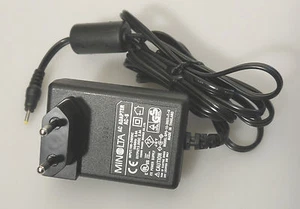 (PRL) MINOLTA AC ADAPTER MODEL AC-6 POWER SUPPLY ALIMENTATORE FOTOCAMERA VIDEO - Picture 1 of 1