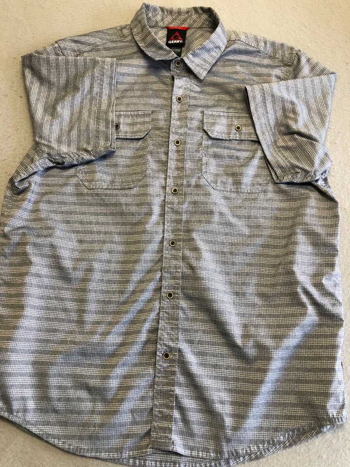 Camisa Gerry con botones para hombre grande gris a rayas al aire libre senderismo bolsillos con cuello Foto 1 de 4