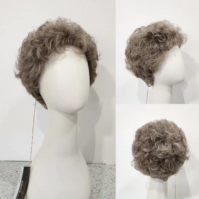 Peluca corta Petite Ivy de Tony Of Beverly 48 beige rubia gris rizada talla PETITE Foto 1 de 4