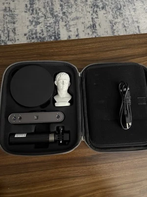 Escáner 3D portátil Revopoint Pop 3 Plus - Imagen 1 de 4