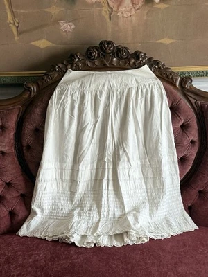 Victorian Edwardian Embroidered Linen & Lace Petticoat - Image 1 of 4