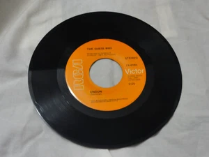 Vintage Record Rock 45 ~ The Guess Who ~ Laughing / Undun ~ RCA ~ 7" - Picture 1 of 12