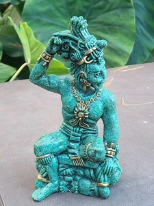 Malaquita Azteca Maya Tribal Guerrero Estatua Escultura Oro Verde 9 1/4" Chac Z - Imagen 1 de 7