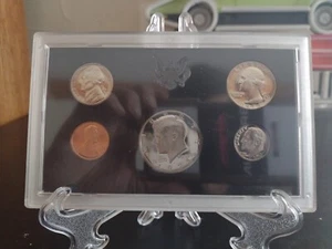 1972 U.S. Mint Proof Set San Francisco - Picture 1 of 3