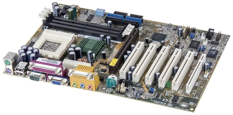 ASUS CUSL2 Socket 370 3x Sdram AGP 6x PCI - Image 1 of 2