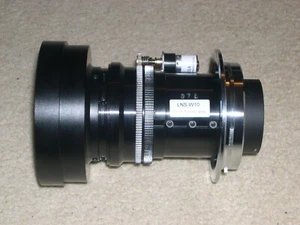 SANYO LNS-W10 PLC-XT15/XT16 /XT21/XT25/XT35 Kurz Wurf Lcd-Projektor Zoom Glas - Bild 1 von 8