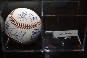 LADY A ANTES DE LA GUERRA firmado RAWLINGS BÉISBOL HILLARY SCOTT CHARLES KELLEY DAVE H - Imagen 1 de 2