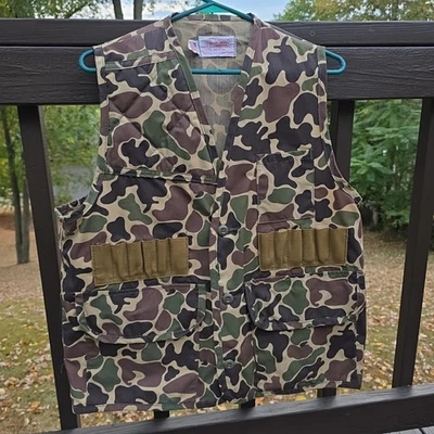 VTG 70's SafTbak Frog Camouflage Hunting Vest Size M/L Made In The USA Hunting  - Image 1 of 4