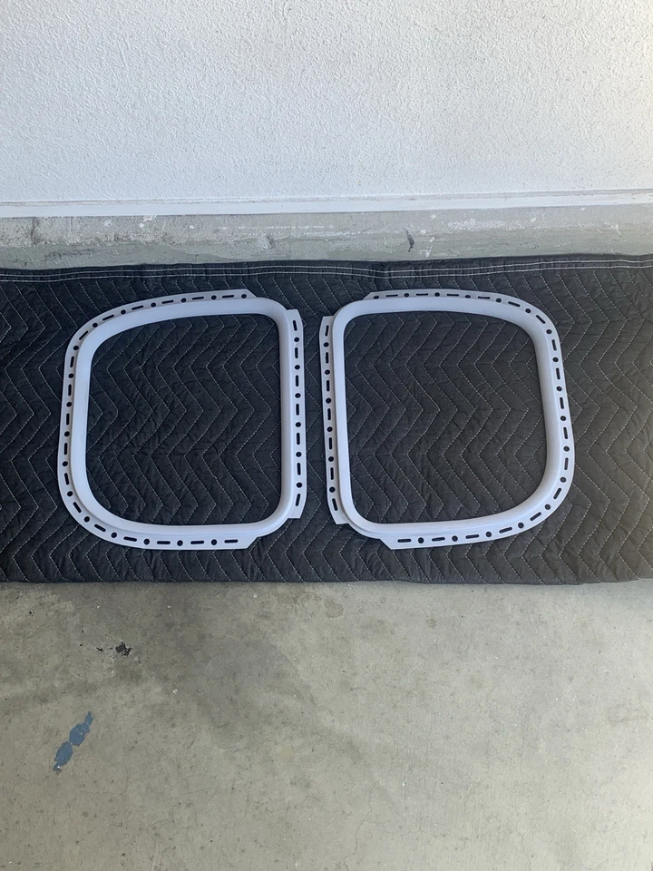 Ford Modelo A 1930-1931 cupé cuarto ventana adorno. Foto 1 de 2