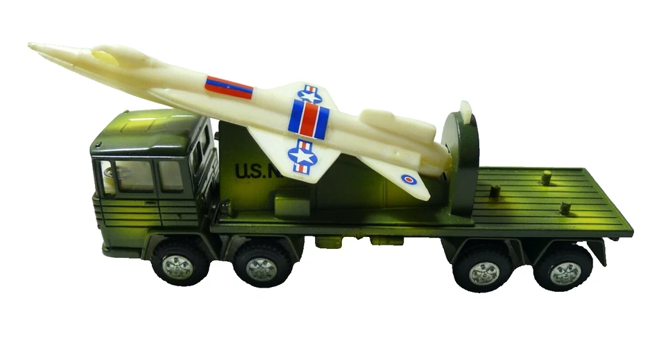 VECCHIO MODELLINO militare US NAVY CAMION RAZZO LANCIA MISSILE  MIRA 1/64 - Immagine 1 di 4