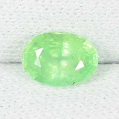 0.80 ct RARE COLLECTOR'S MINT GREEN NATURAL KORNERUPINE - Oval GEMS See Vdo  DL - Image 1 of 3
