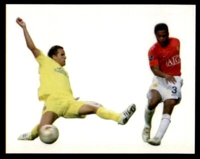 Panini Manchester United 2008 - Patrice Evra in action No. 30 - Image 1 of 2