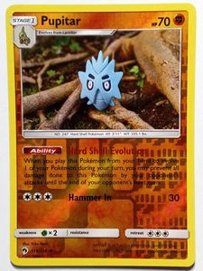 REVERSE HOLO Pupitar 116/214 casi nuevo Yuka Morii arte en arcilla - carta Pokémon trueno perdido - Imagen 1 de 3
