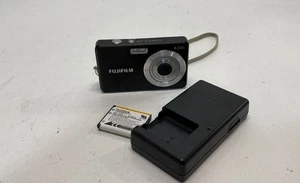Fujifilm FinePix J10 8.2MP Compact Digital Camera - Picture 1 of 9