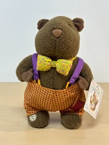 Granville Groundhog plush with Tag - Hallmark Storybook Friends, Crayola - Picture 1 of 12