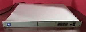 EN L'ÉTAT POWER ON Ubiquiti Network Dream Machine Pro UDM-Pro - Photo 1/19