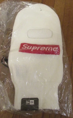 Supreme New Era Caja Logo Balaclava Blanco FW22 Supreme New York 2022 Totalmente Nuevo Foto 1 de 4