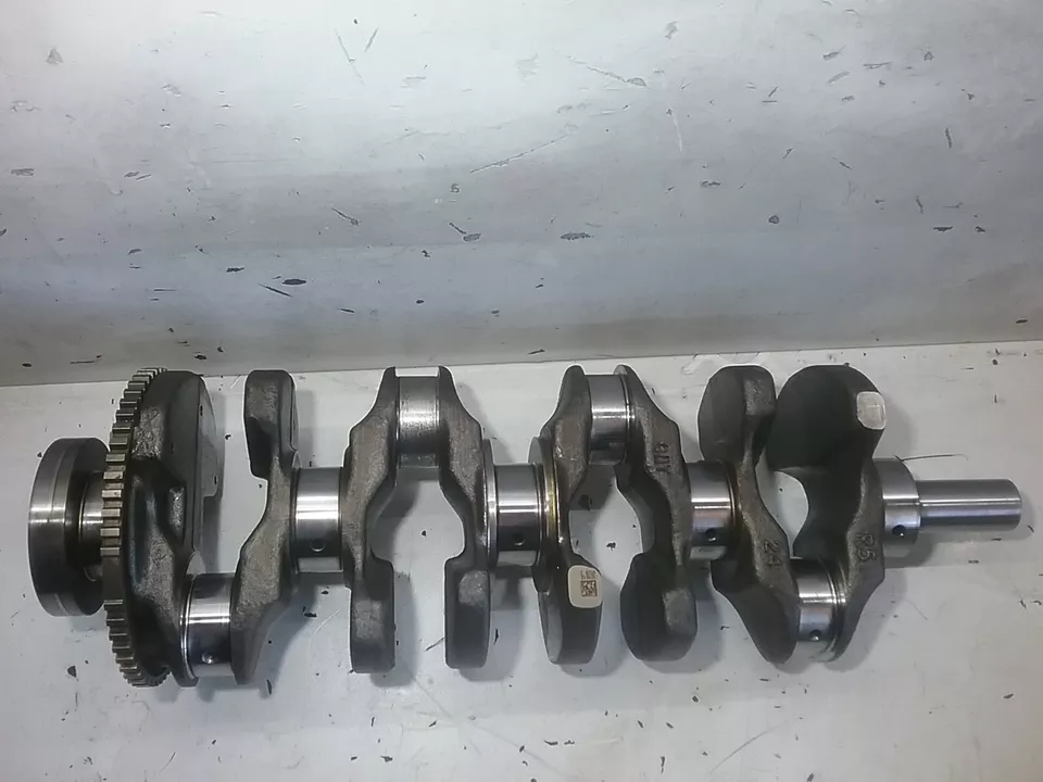 2011-2014 现代索纳塔 2.4L 发动机曲轴 G4KJ 4CyL ZC150 — 第 1/4 张图片