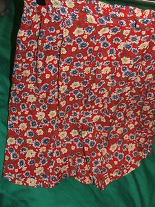 LOVELY FLORAL SHORTS RED BLUE WHITE SIZE M / L CHECK EXACT SIZE IN DESCRIPTION - Picture 1 of 12